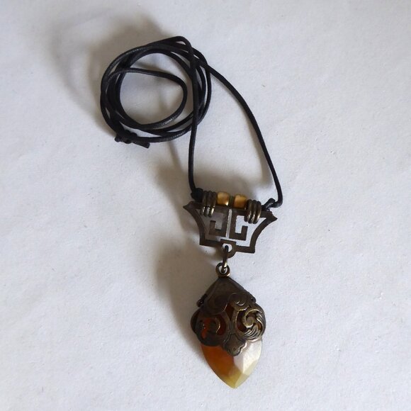VINTAGE NEW NATURE COMPANY CORDED AMBER STONE STEAMPUNK TYPE NECKLACE - Picture 15 of 16